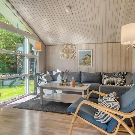 Elizabeth - 150m To The Fjord By Interhome Holiday home *